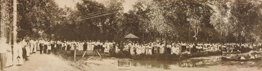 Schimmer's Lake early crowd photo